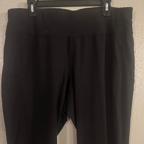 Lane Bryant Active Capri Yoga Pants Black 18/20 Gym Workout Slimming Athleisure - Picture 7 of 8